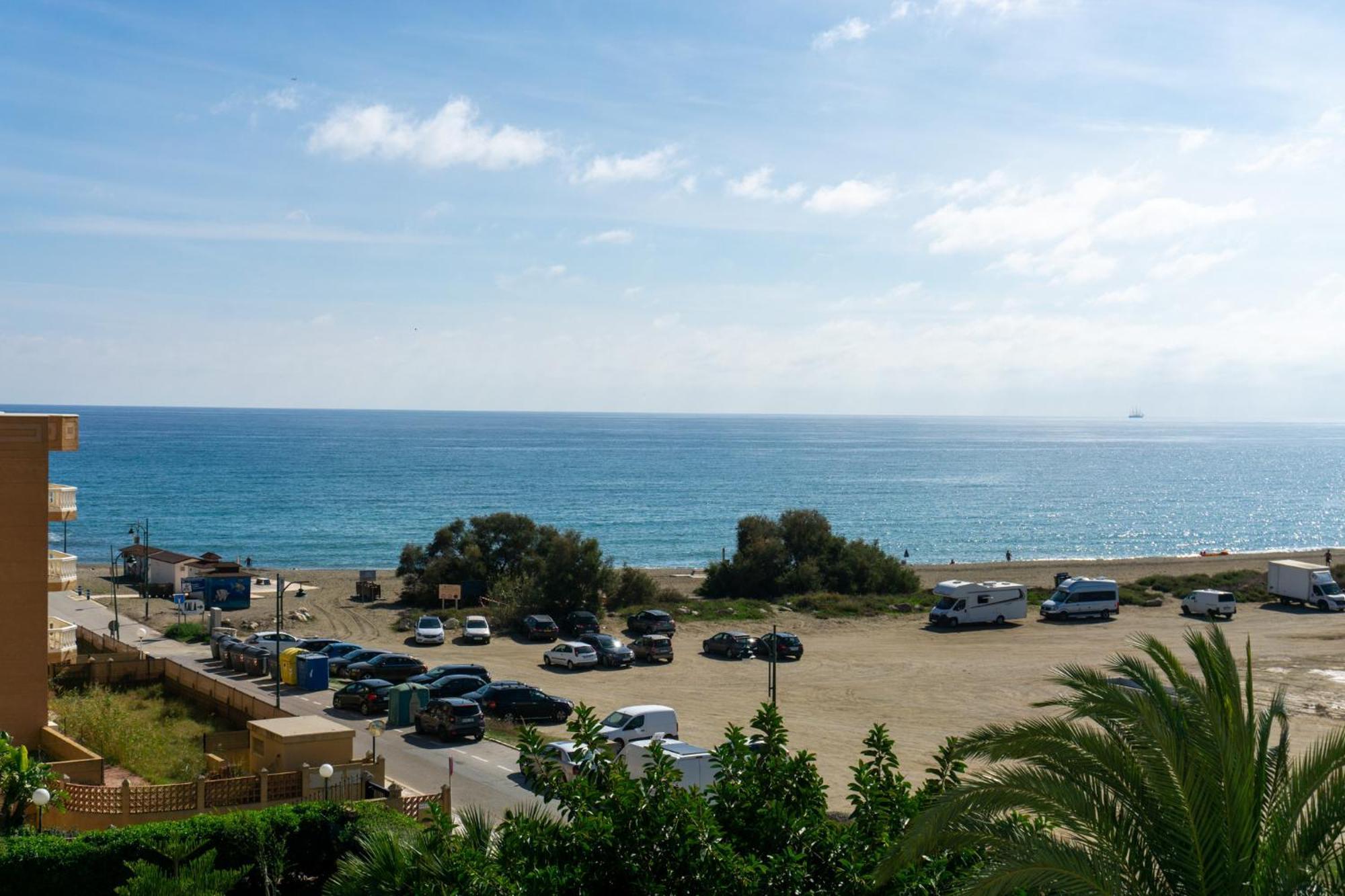 Beach Apartment Guadalmar Malaga Exterior photo